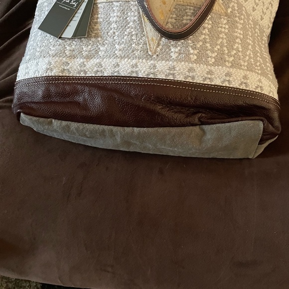 Myra Leather and Fabric Superstar Tote Bag NWT 16 X 16 - Picture 12 of 15